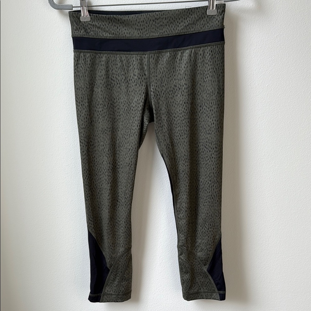 LULULEMON Olive Green Leopard Crop Legging with Mesh size 6